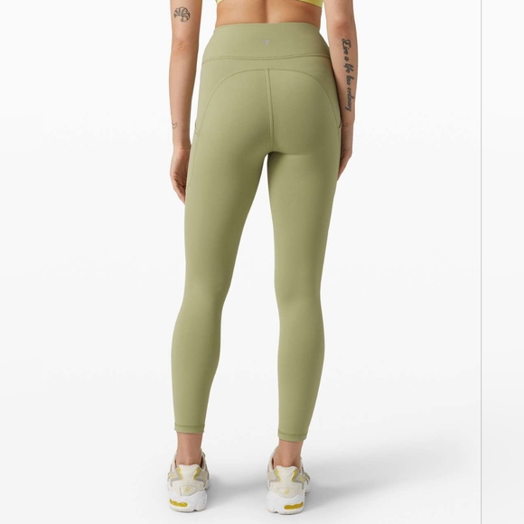 NWT Lululemon Invigorate High Rise Leggings - Picture 2 of 6